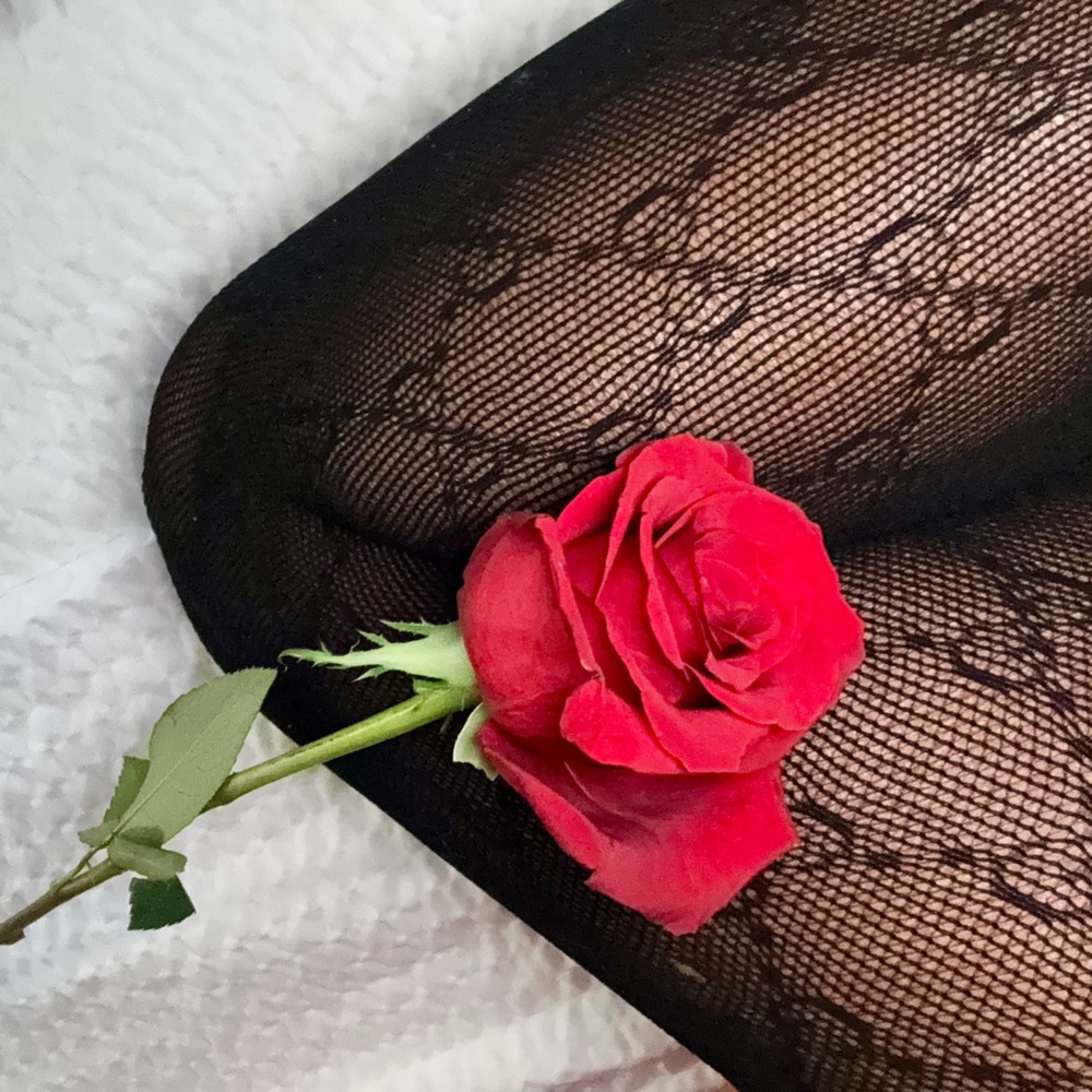 Meet your Posher, Phoenix